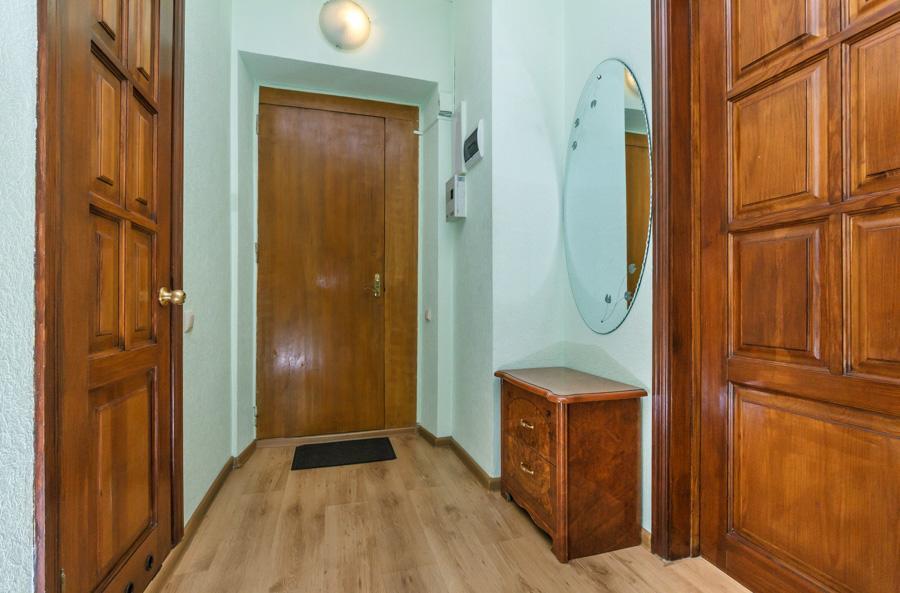 Two Bedroom Apartment On Liuteranska Street キエフ エクステリア 写真