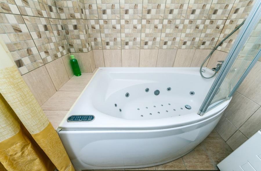 Two Bedroom Apartment On Liuteranska Street キエフ エクステリア 写真