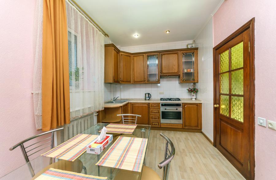 Two Bedroom Apartment On Liuteranska Street キエフ エクステリア 写真